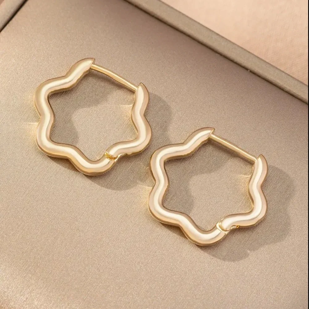 ✨Free People Alena Earrings